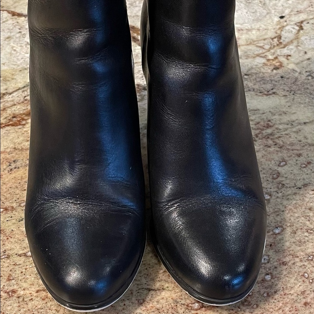 Michael Kors boots - Picture 3 of 5